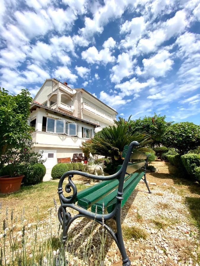 Guesthouse Kurelic Rab Kampor Ngoại thất bức ảnh