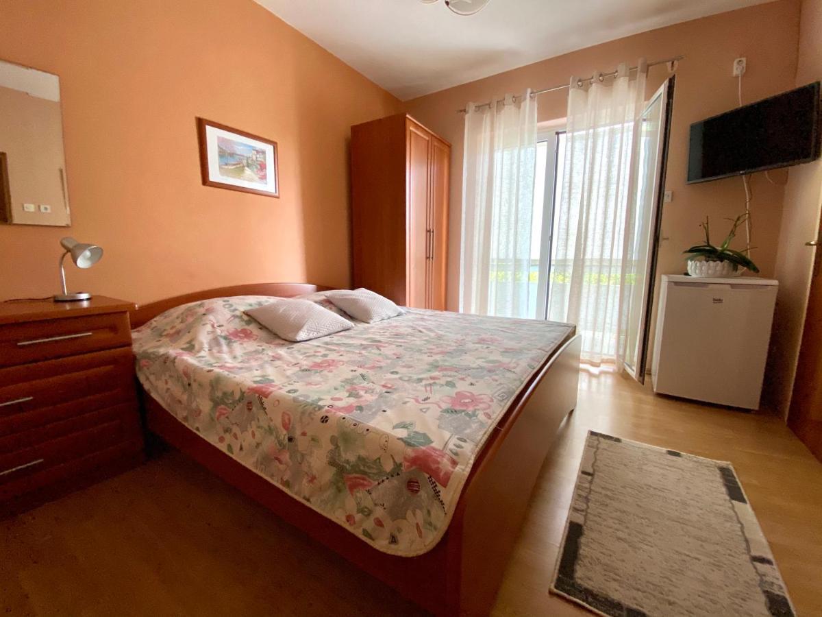 Guesthouse Kurelic Rab Kampor Ngoại thất bức ảnh
